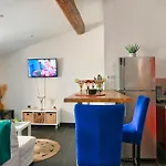 Apartman L'ecrin De Frida - Duplex Au Coeur De La Nîmes